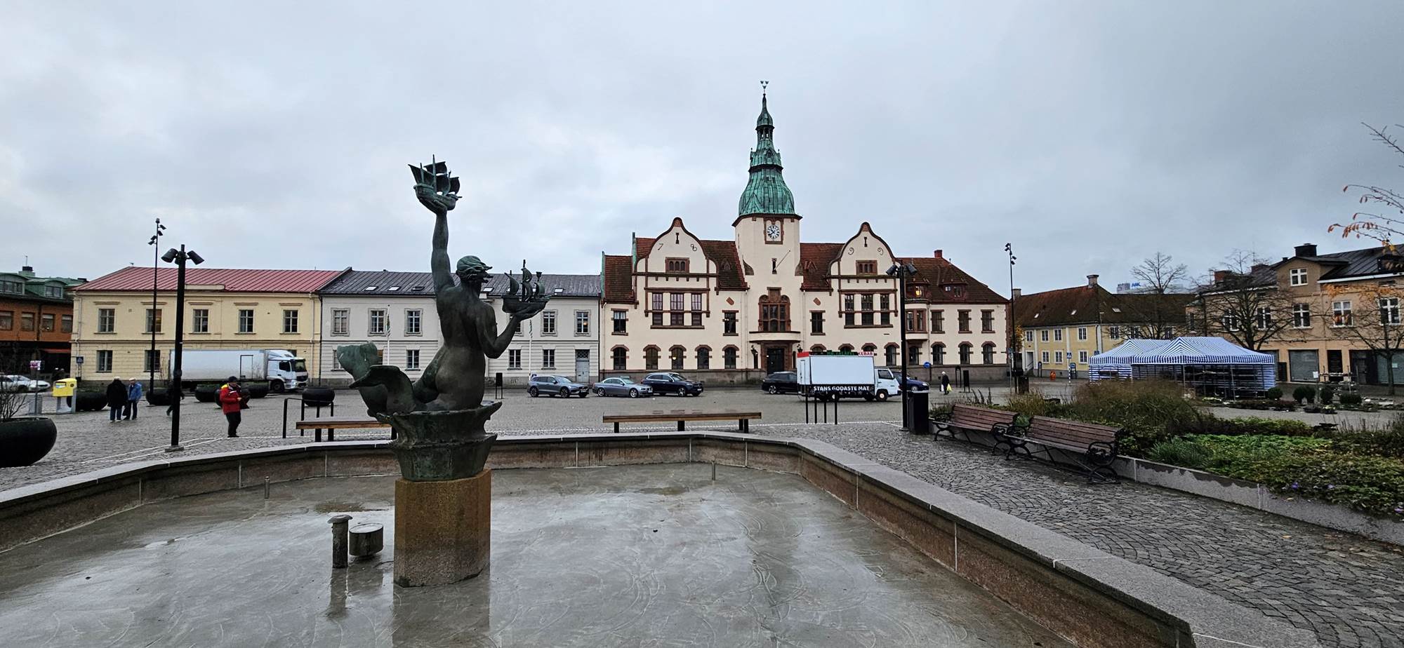 Obraz zawieraj�cy na wolnym powietrzu, niebo, budynek, Rynek

Zawarto�� wygenerowana przez AI mo�e by� niepoprawna.